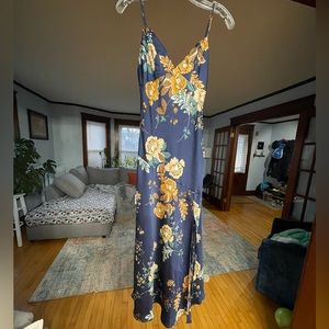 Light polyester dress, XS